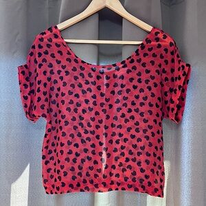 *SOLD*CUTE SHEER TOP ❤️🖤